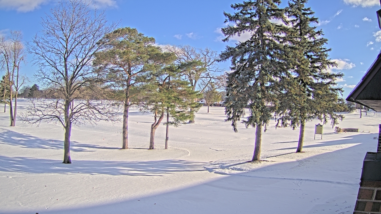 Thumbnail for current weather camera view from Warwick Hills Golf & Country Club in Grand Blanc Township, Michigan