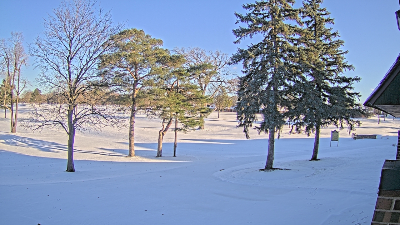 Thumbnail for current weather camera view from Warwick Hills Golf & Country Club in Grand Blanc Township, Michigan