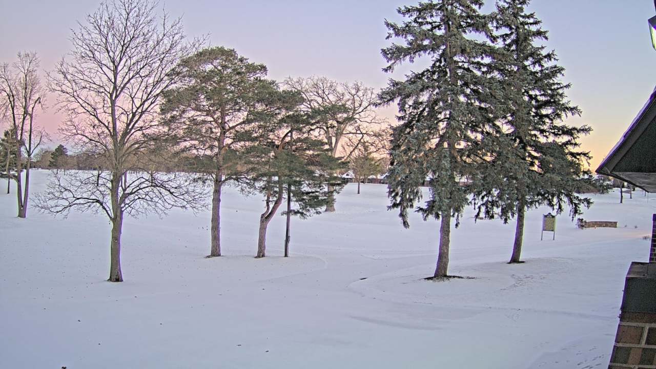 Thumbnail for current weather camera view from Warwick Hills Golf & Country Club in Grand Blanc Township, Michigan