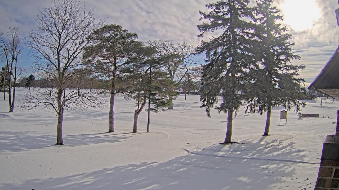 Thumbnail for current weather camera view from Warwick Hills Golf & Country Club in Grand Blanc Township, Michigan