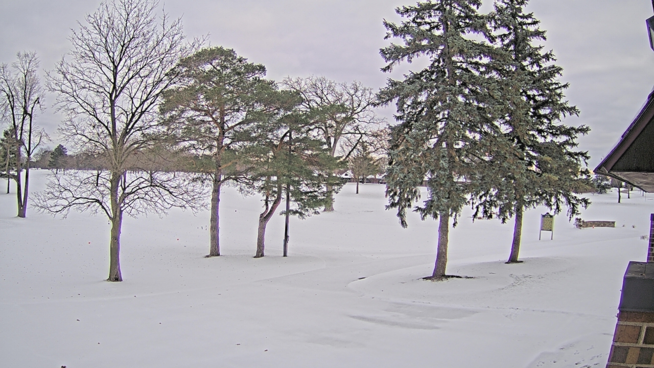 Thumbnail for current weather camera view from Warwick Hills Golf & Country Club in Grand Blanc Township, Michigan