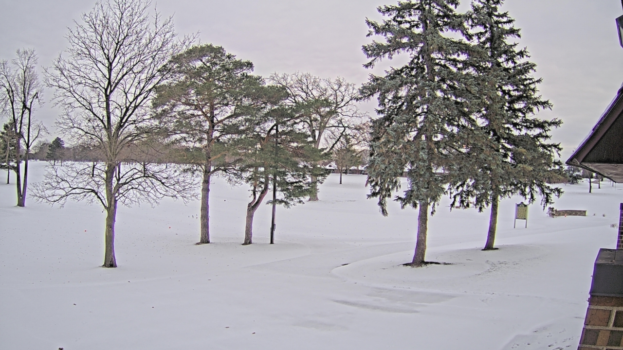 Thumbnail for current weather camera view from Warwick Hills Golf & Country Club in Grand Blanc Township, Michigan