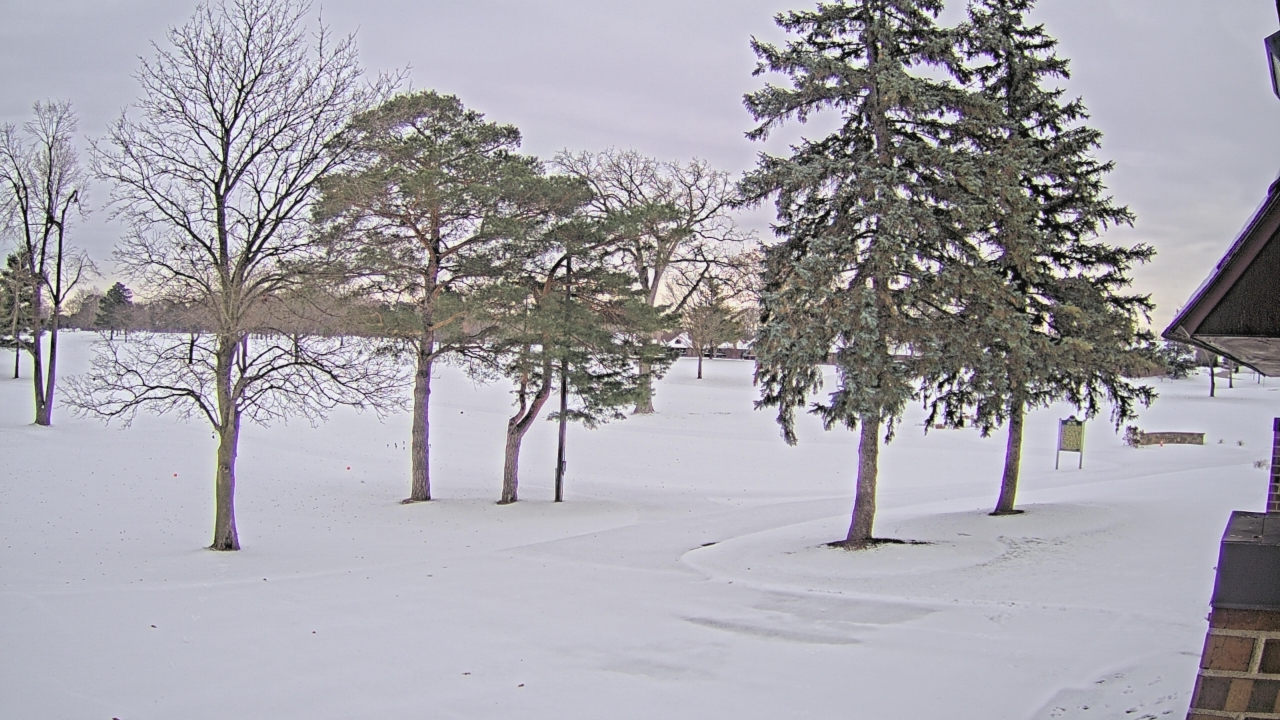Thumbnail for current weather camera view from Warwick Hills Golf & Country Club in Grand Blanc Township, Michigan