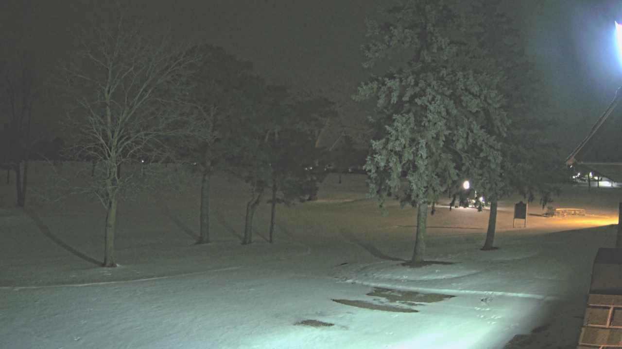 Thumbnail for current weather camera view from Warwick Hills Golf & Country Club in Grand Blanc Township, Michigan