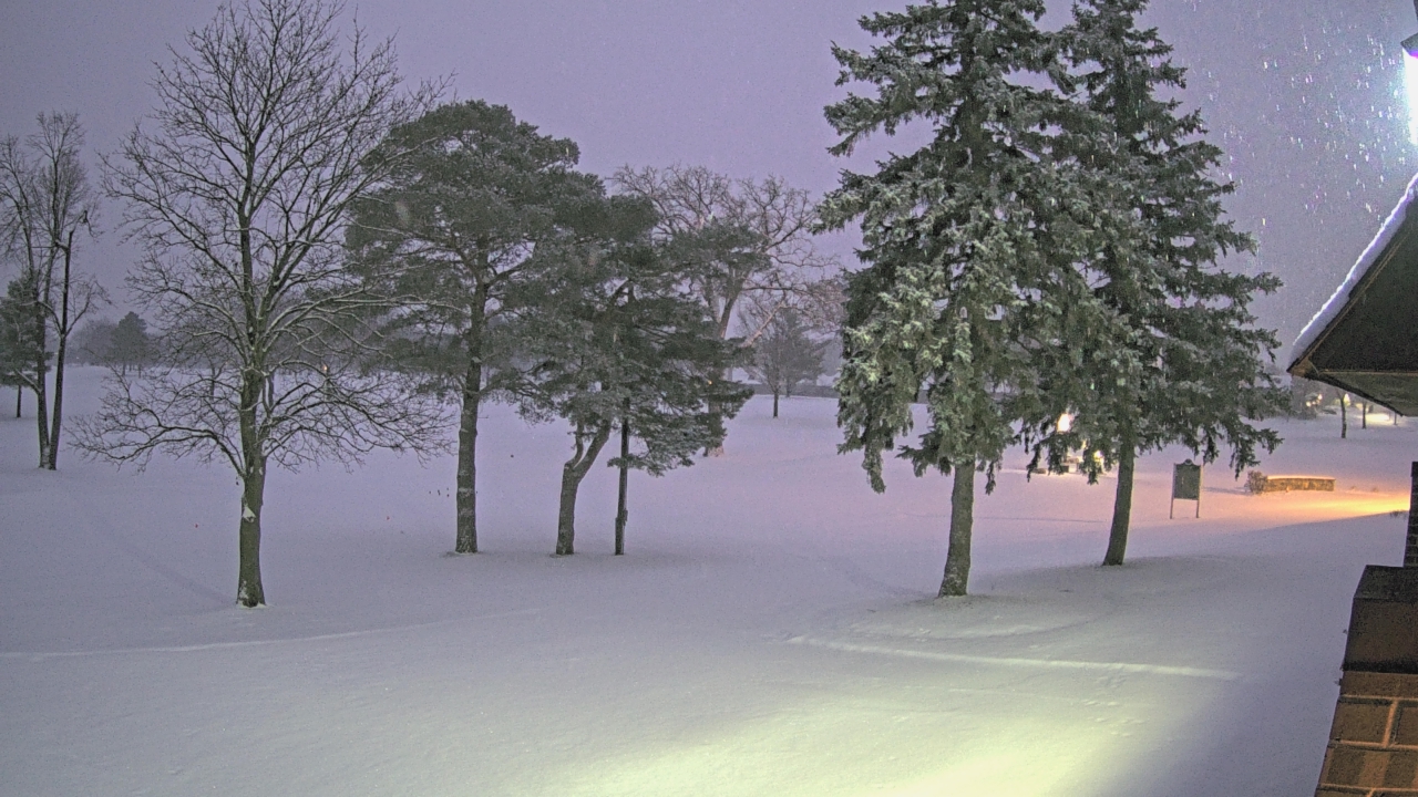 Thumbnail for current weather camera view from Warwick Hills Golf & Country Club in Grand Blanc Township, Michigan