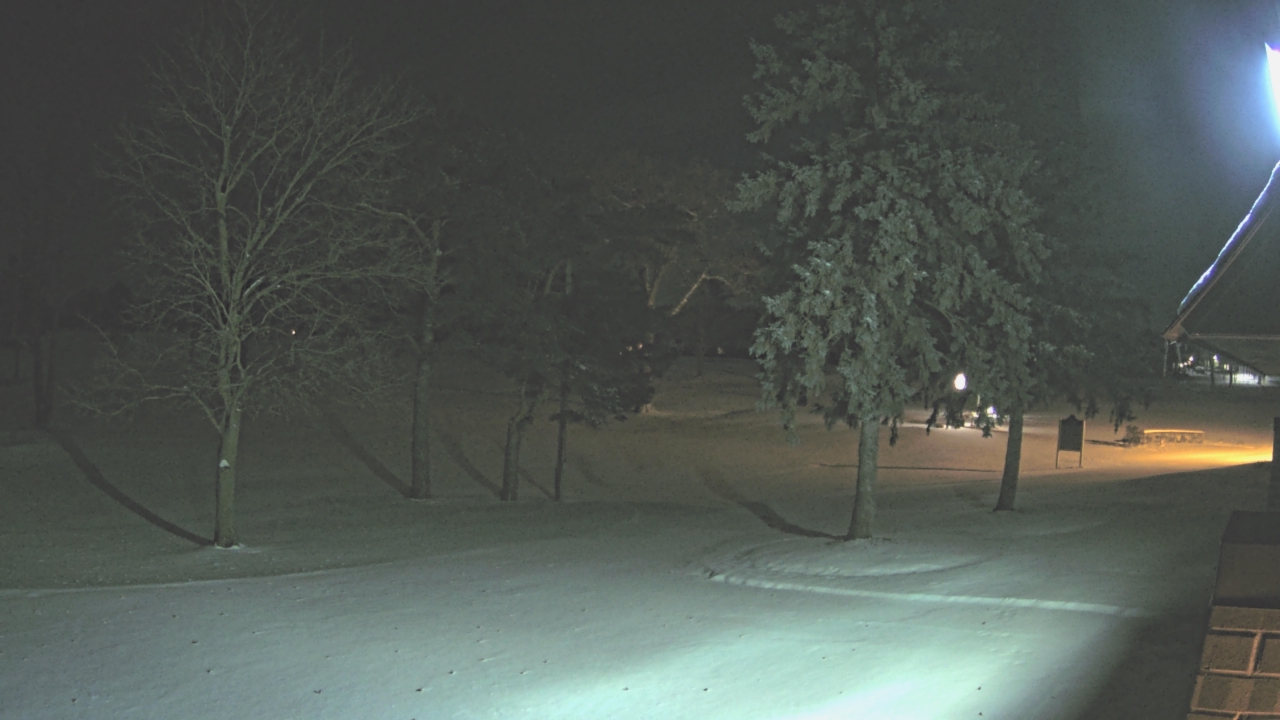 Thumbnail for current weather camera view from Warwick Hills Golf & Country Club in Grand Blanc Township, Michigan