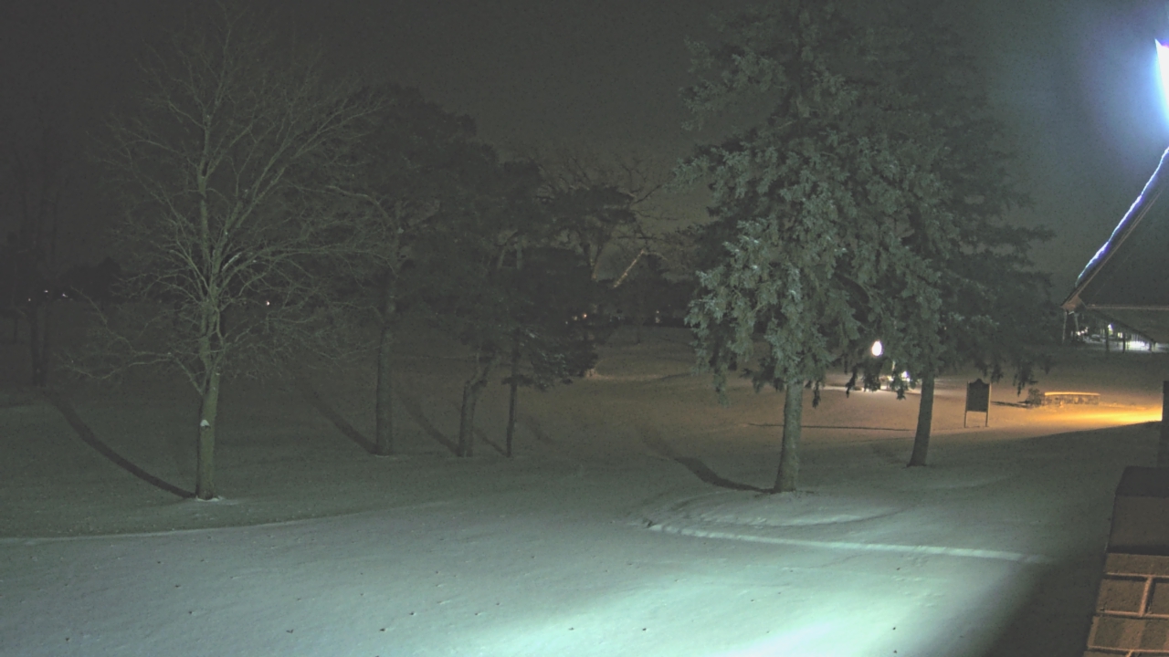 Thumbnail for current weather camera view from Warwick Hills Golf & Country Club in Grand Blanc Township, Michigan