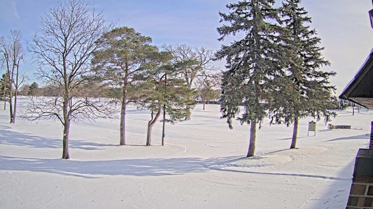 Thumbnail for current weather camera view from Warwick Hills Golf & Country Club in Grand Blanc Township, Michigan