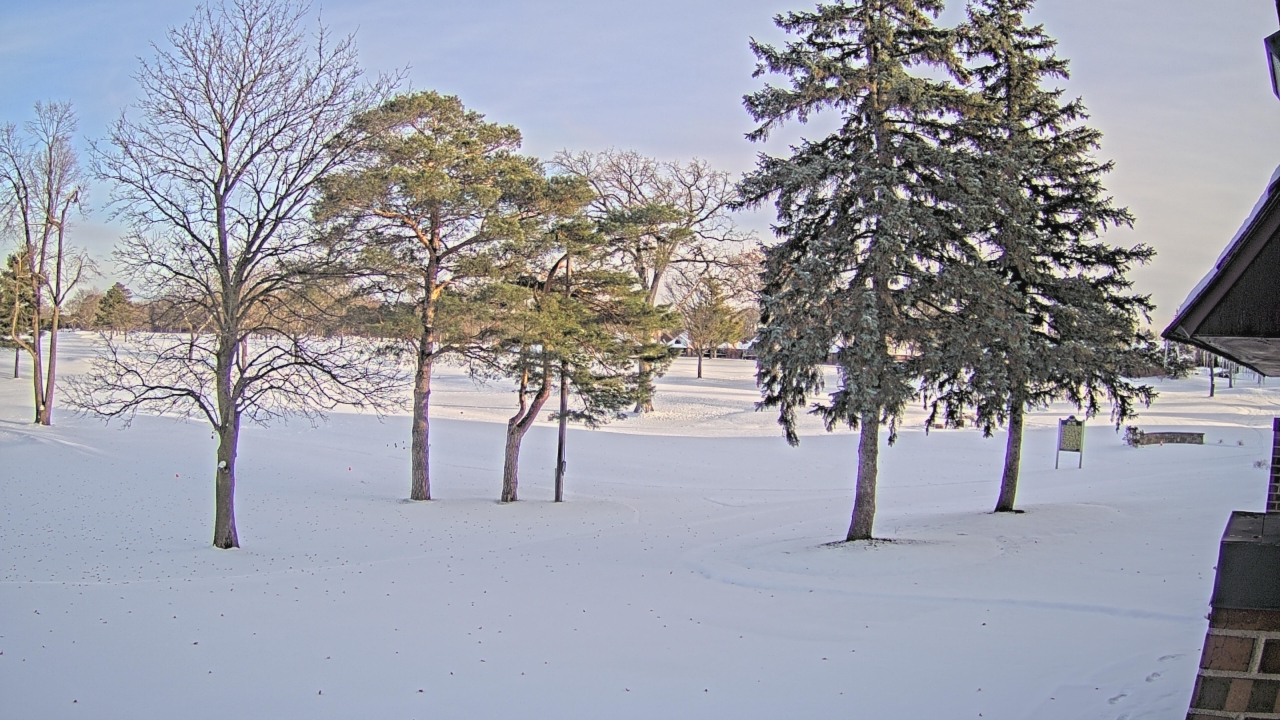 Thumbnail for current weather camera view from Warwick Hills Golf & Country Club in Grand Blanc Township, Michigan
