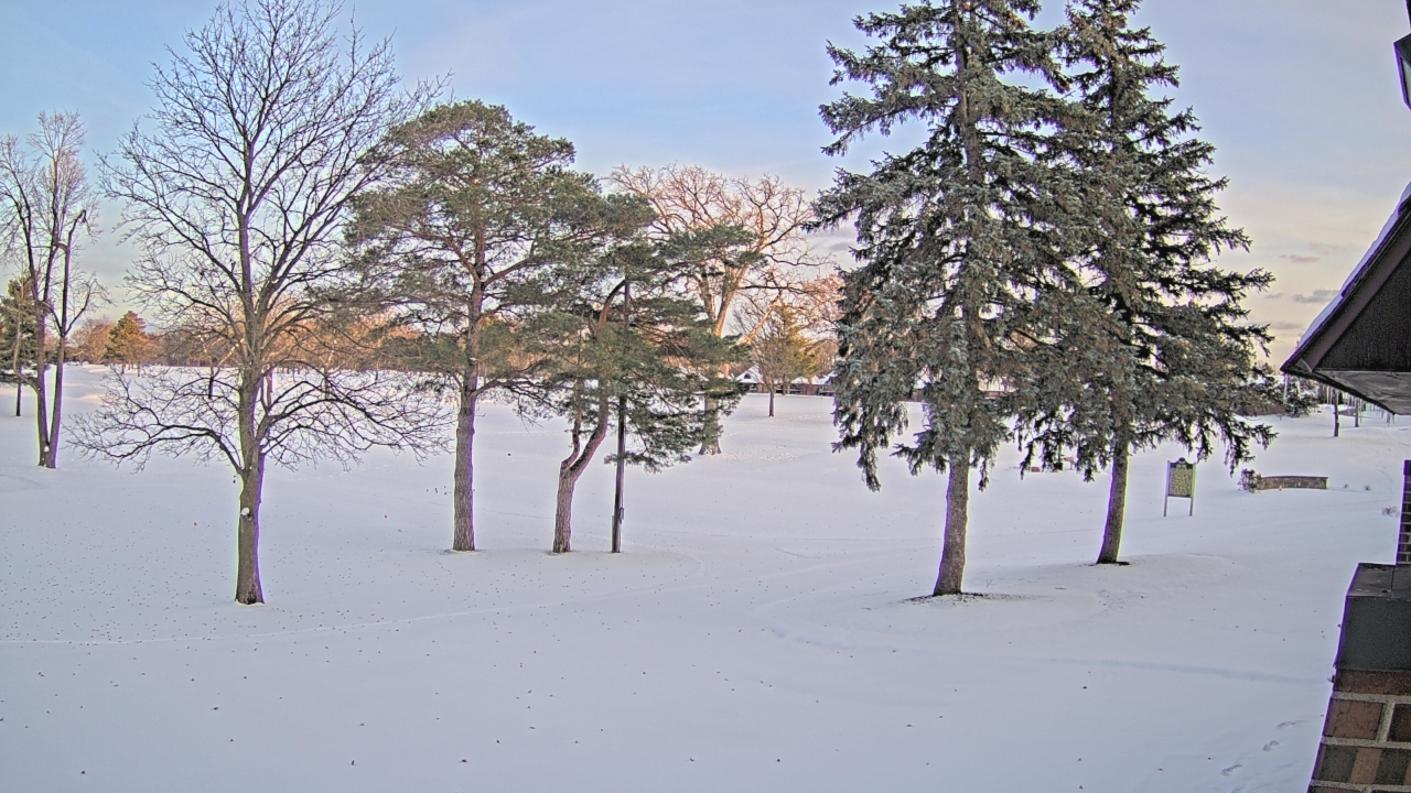 Thumbnail for current weather camera view from Warwick Hills Golf & Country Club in Grand Blanc Township, Michigan