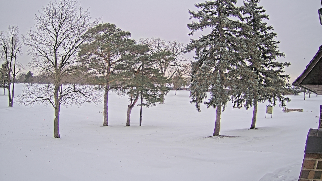 Thumbnail for current weather camera view from Warwick Hills Golf & Country Club in Grand Blanc Township, Michigan