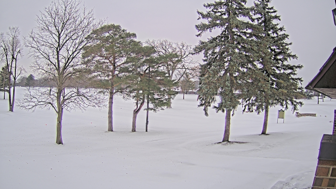 Thumbnail for current weather camera view from Warwick Hills Golf & Country Club in Grand Blanc Township, Michigan