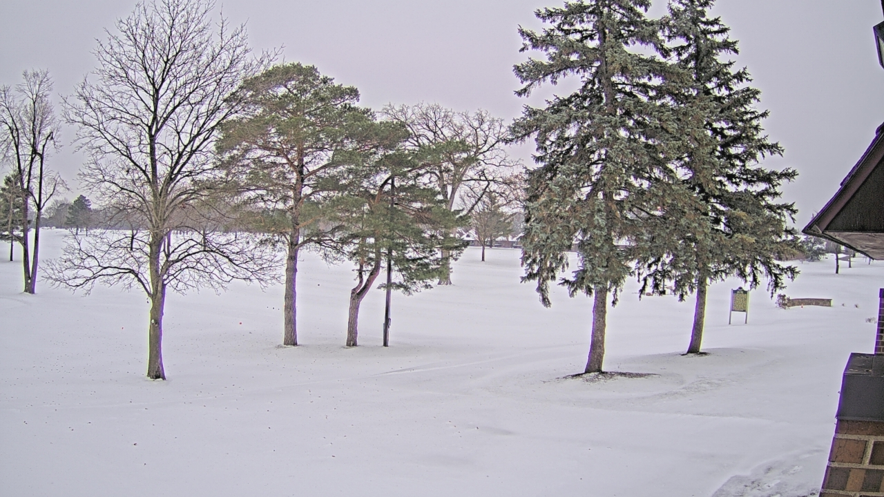 Thumbnail for current weather camera view from Warwick Hills Golf & Country Club in Grand Blanc Township, Michigan