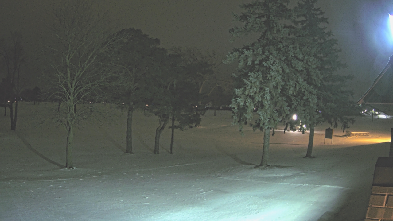 Thumbnail for current weather camera view from Warwick Hills Golf & Country Club in Grand Blanc Township, Michigan