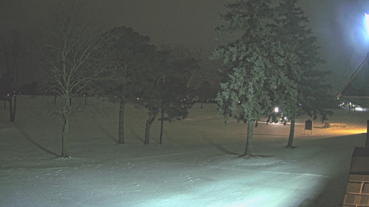 Thumbnail for current weather camera view from Warwick Hills Golf & Country Club in Grand Blanc Township, Michigan