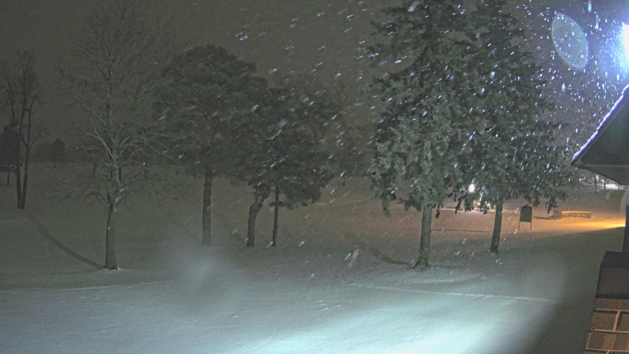 Thumbnail for current weather camera view from Warwick Hills Golf & Country Club in Grand Blanc Township, Michigan