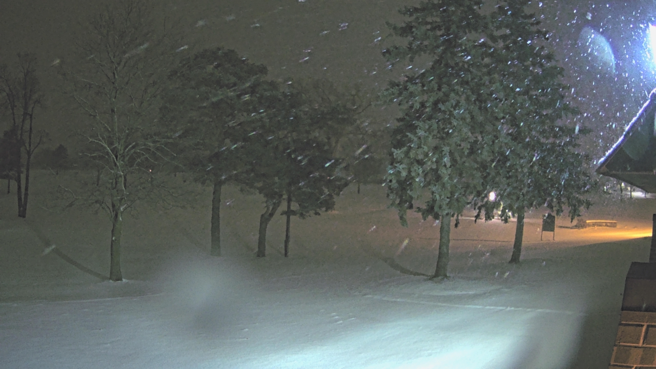 Thumbnail for current weather camera view from Warwick Hills Golf & Country Club in Grand Blanc Township, Michigan