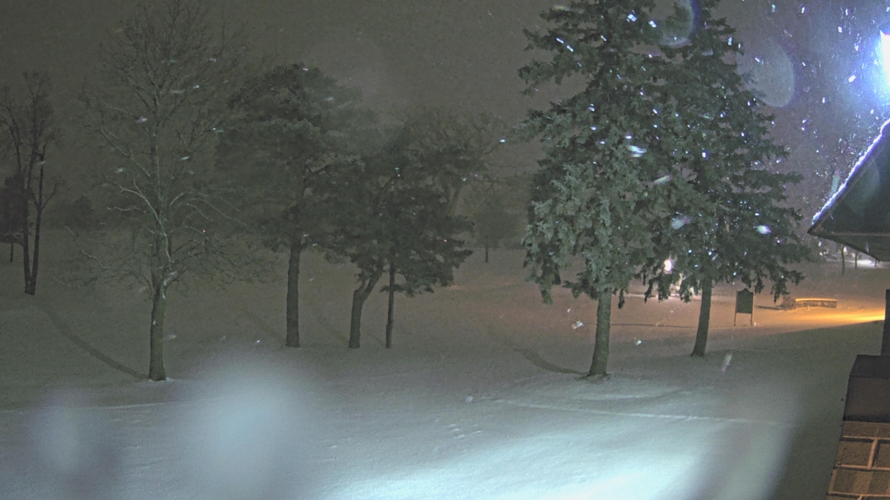 Thumbnail for current weather camera view from Warwick Hills Golf & Country Club in Grand Blanc Township, Michigan