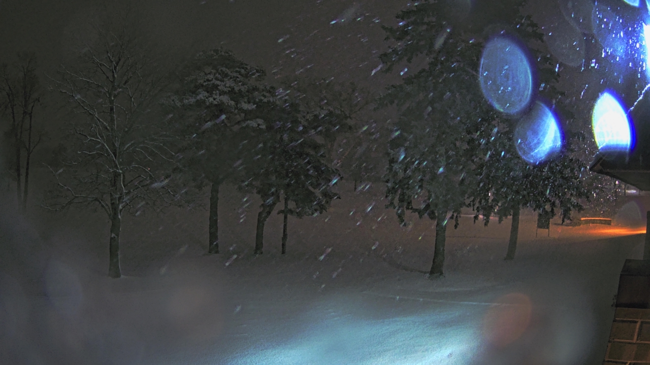 Thumbnail for current weather camera view from Warwick Hills Golf & Country Club in Grand Blanc Township, Michigan