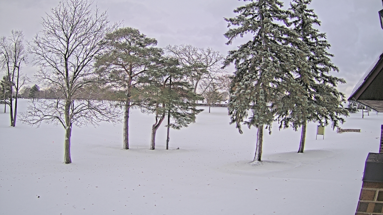 Thumbnail for current weather camera view from Warwick Hills Golf & Country Club in Grand Blanc Township, Michigan