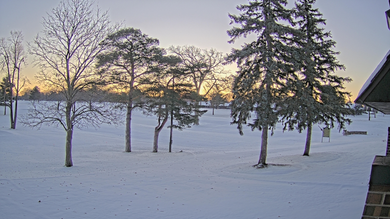 Thumbnail for current weather camera view from Warwick Hills Golf & Country Club in Grand Blanc Township, Michigan