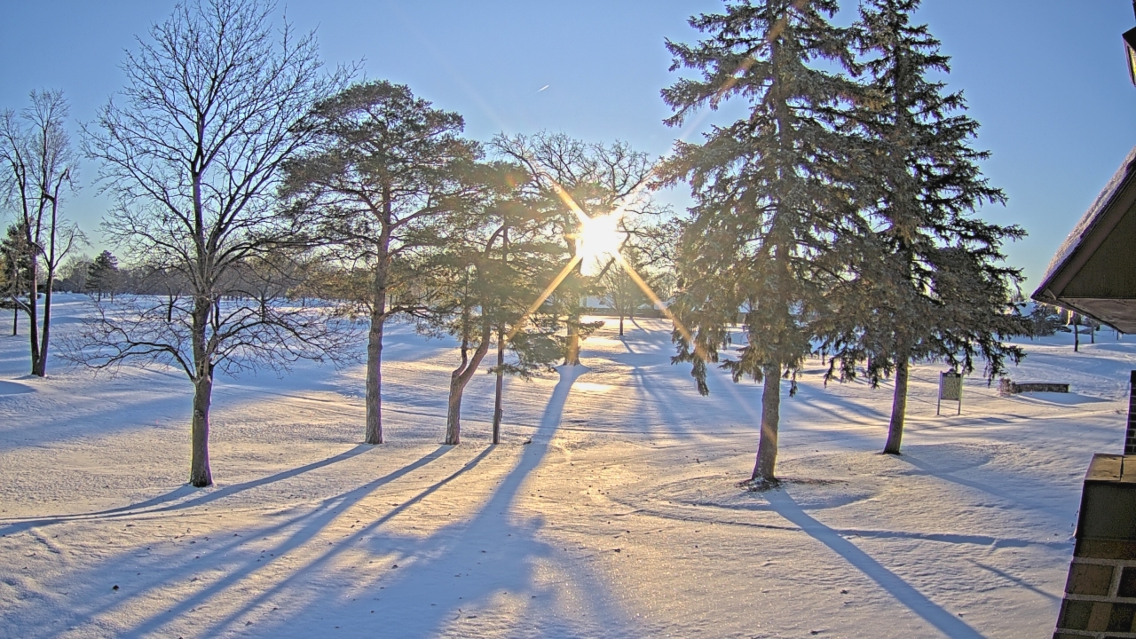 Thumbnail for current weather camera view from Warwick Hills Golf & Country Club in Grand Blanc Township, Michigan