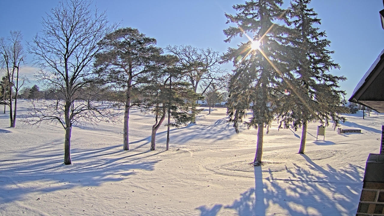 Thumbnail for current weather camera view from Warwick Hills Golf & Country Club in Grand Blanc Township, Michigan