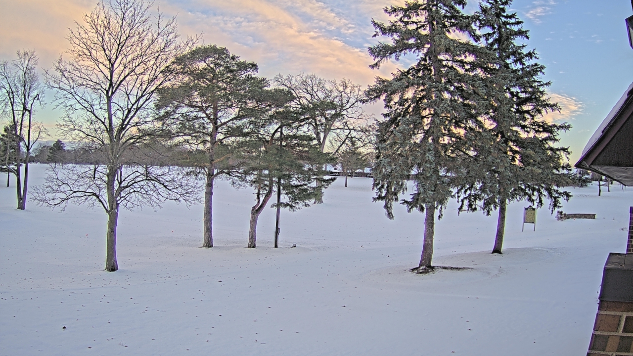 Thumbnail for current weather camera view from Warwick Hills Golf & Country Club in Grand Blanc Township, Michigan