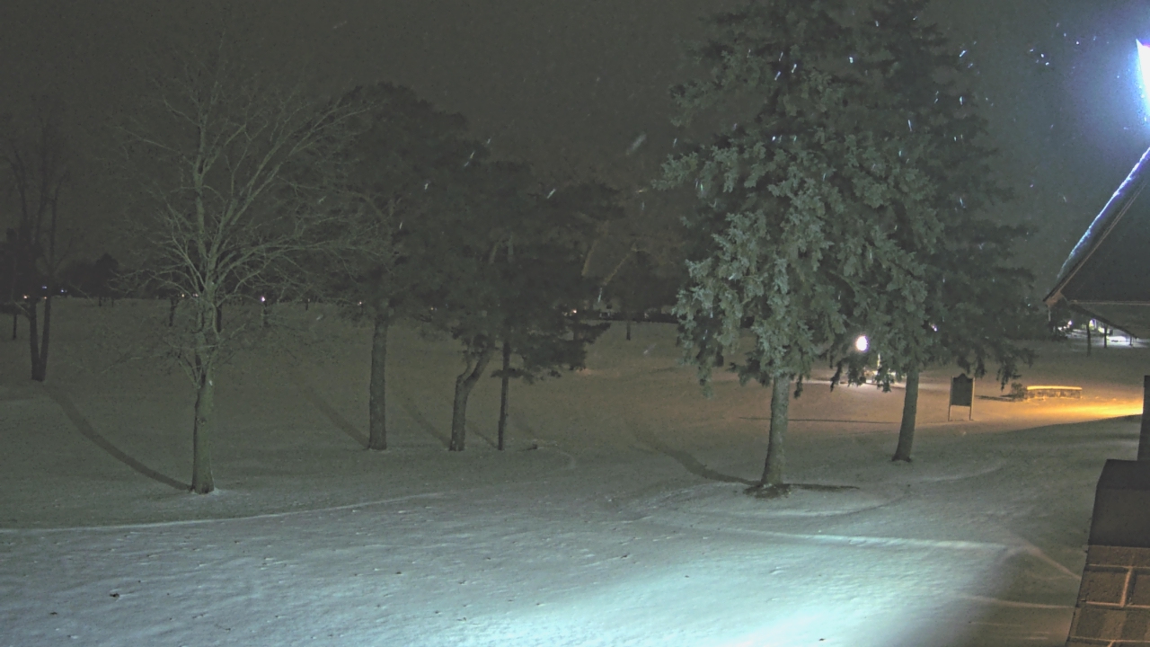 Thumbnail for current weather camera view from Warwick Hills Golf & Country Club in Grand Blanc Township, Michigan