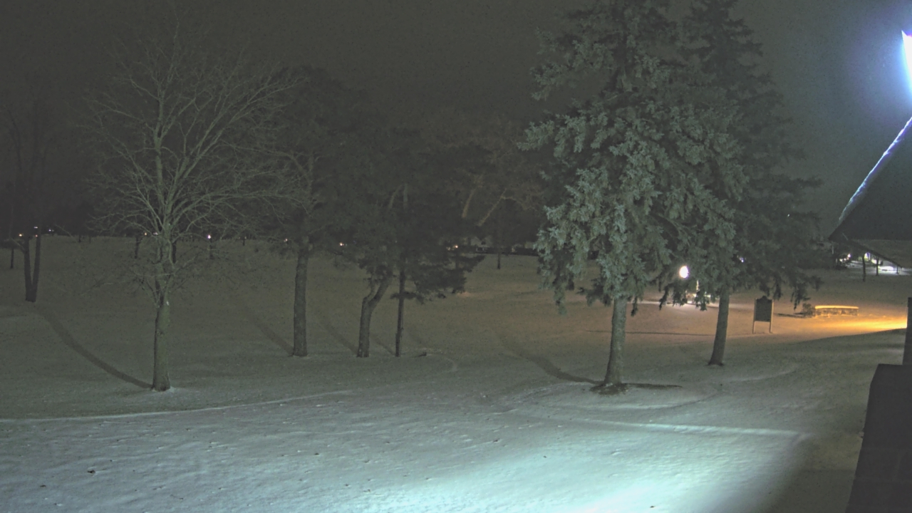 Thumbnail for current weather camera view from Warwick Hills Golf & Country Club in Grand Blanc Township, Michigan