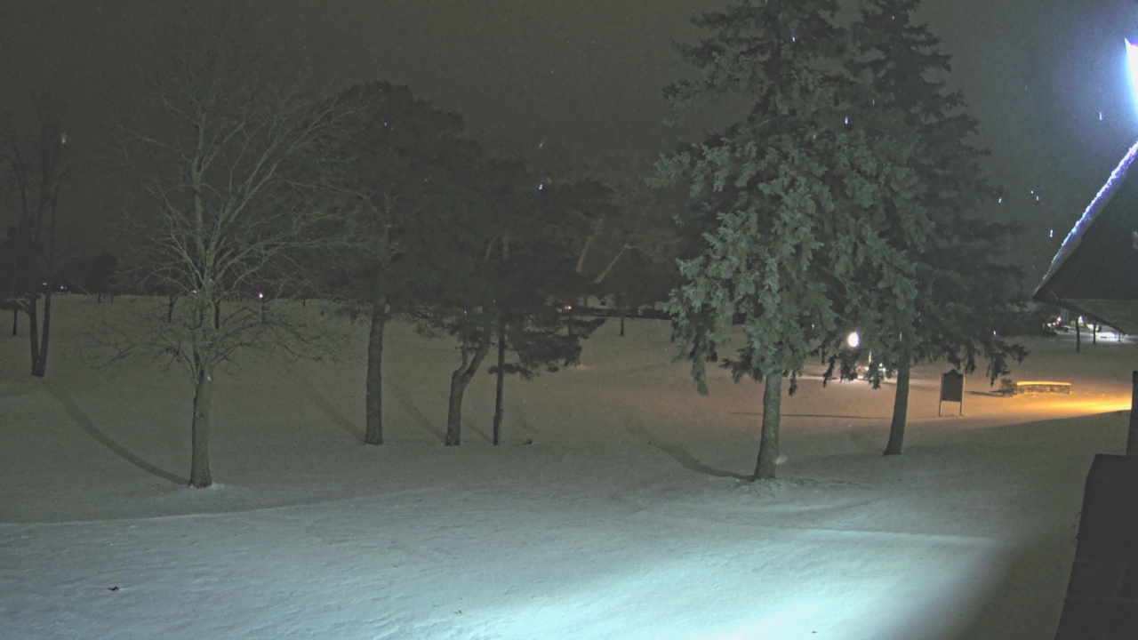 Thumbnail for current weather camera view from Warwick Hills Golf & Country Club in Grand Blanc Township, Michigan