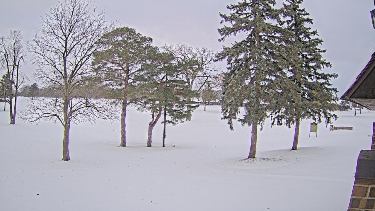Thumbnail for current weather camera view from Warwick Hills Golf & Country Club in Grand Blanc Township, Michigan