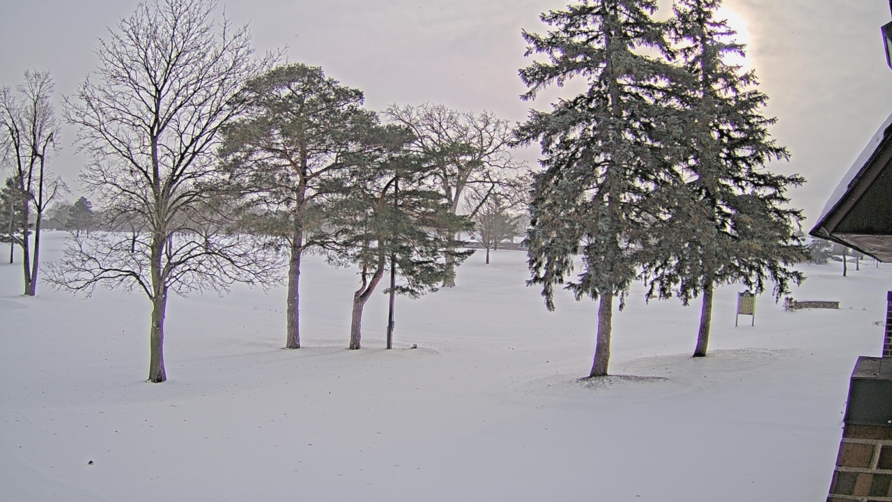 Thumbnail for current weather camera view from Warwick Hills Golf & Country Club in Grand Blanc Township, Michigan
