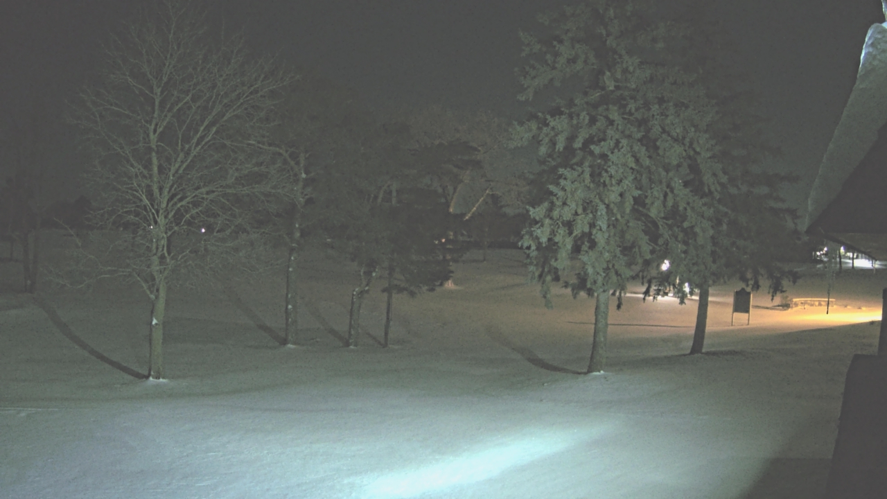 Thumbnail for current weather camera view from Warwick Hills Golf & Country Club in Grand Blanc Township, Michigan