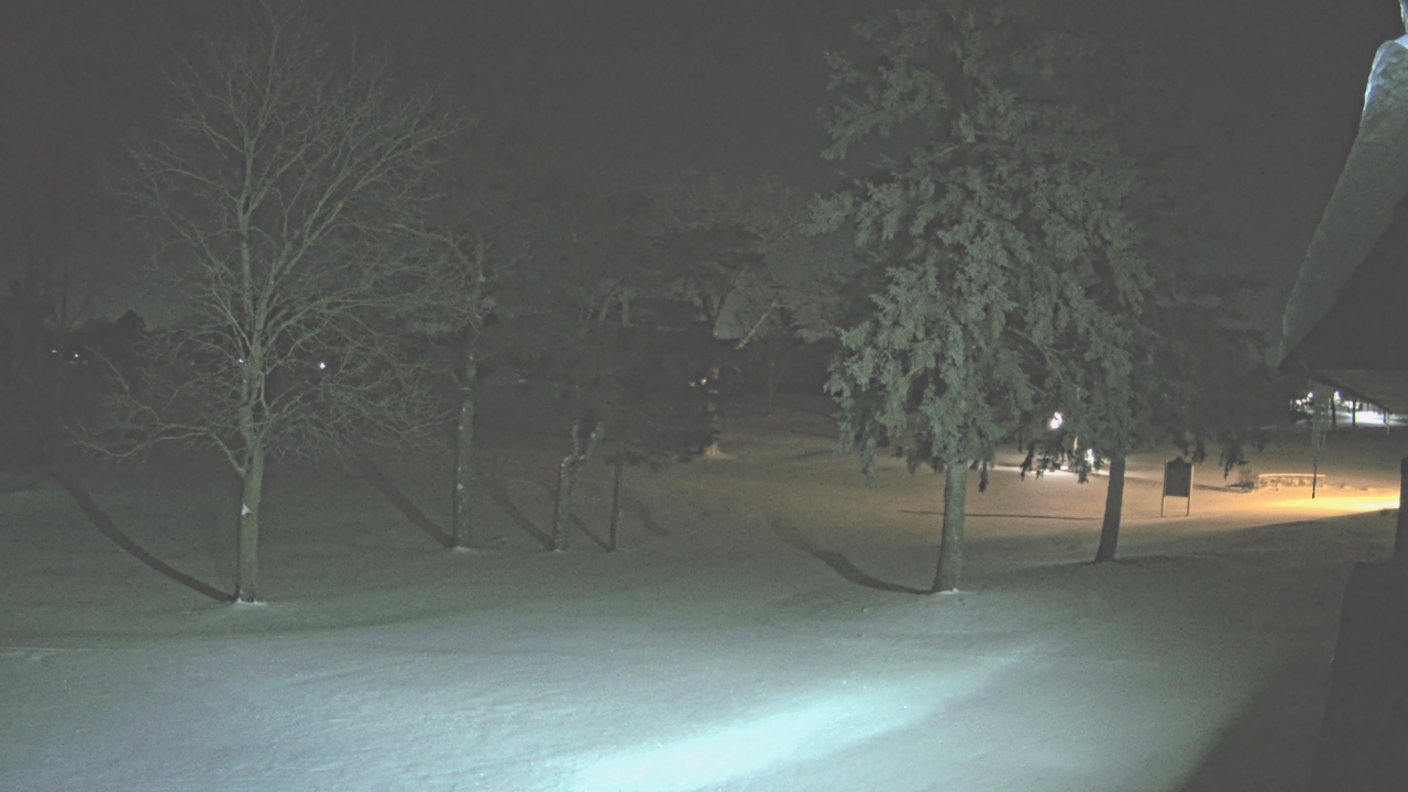 Thumbnail for current weather camera view from Warwick Hills Golf & Country Club in Grand Blanc Township, Michigan