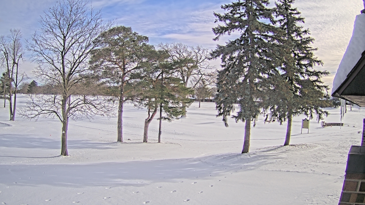 Thumbnail for current weather camera view from Warwick Hills Golf & Country Club in Grand Blanc Township, Michigan