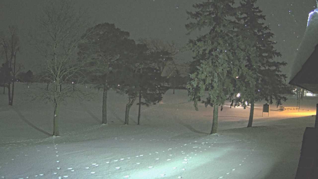 Thumbnail for current weather camera view from Warwick Hills Golf & Country Club in Grand Blanc Township, Michigan