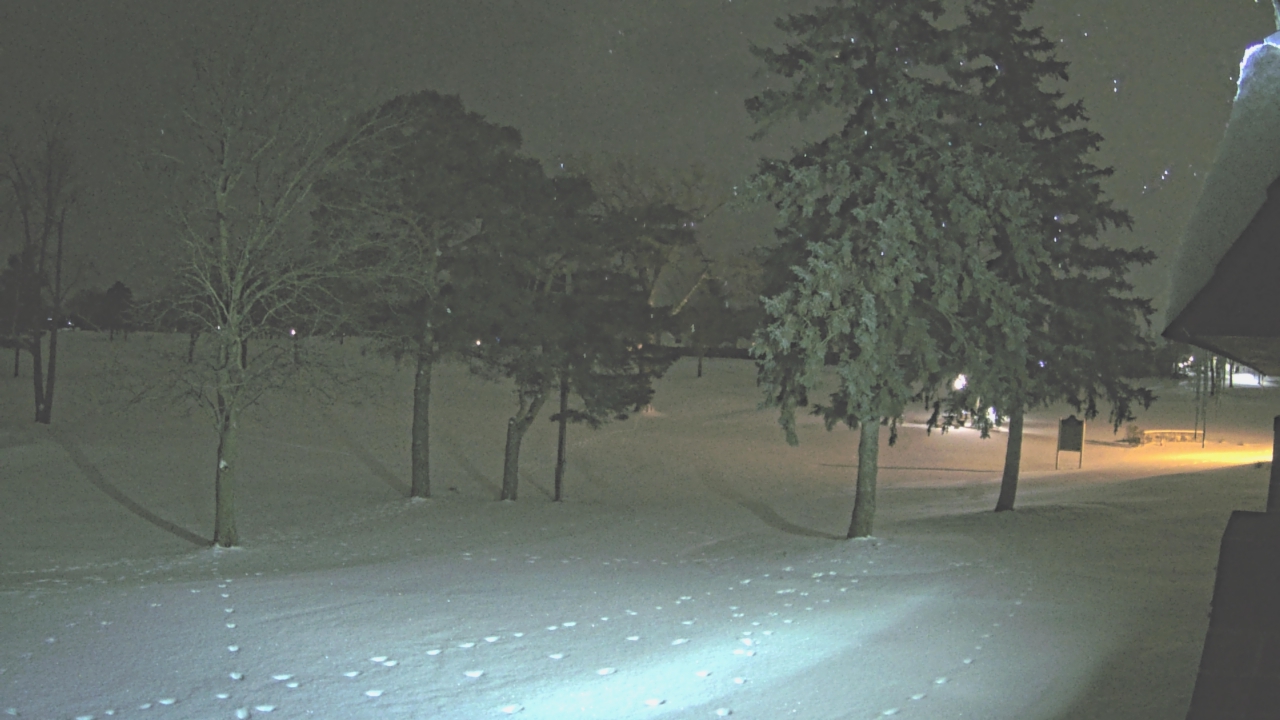 Thumbnail for current weather camera view from Warwick Hills Golf & Country Club in Grand Blanc Township, Michigan