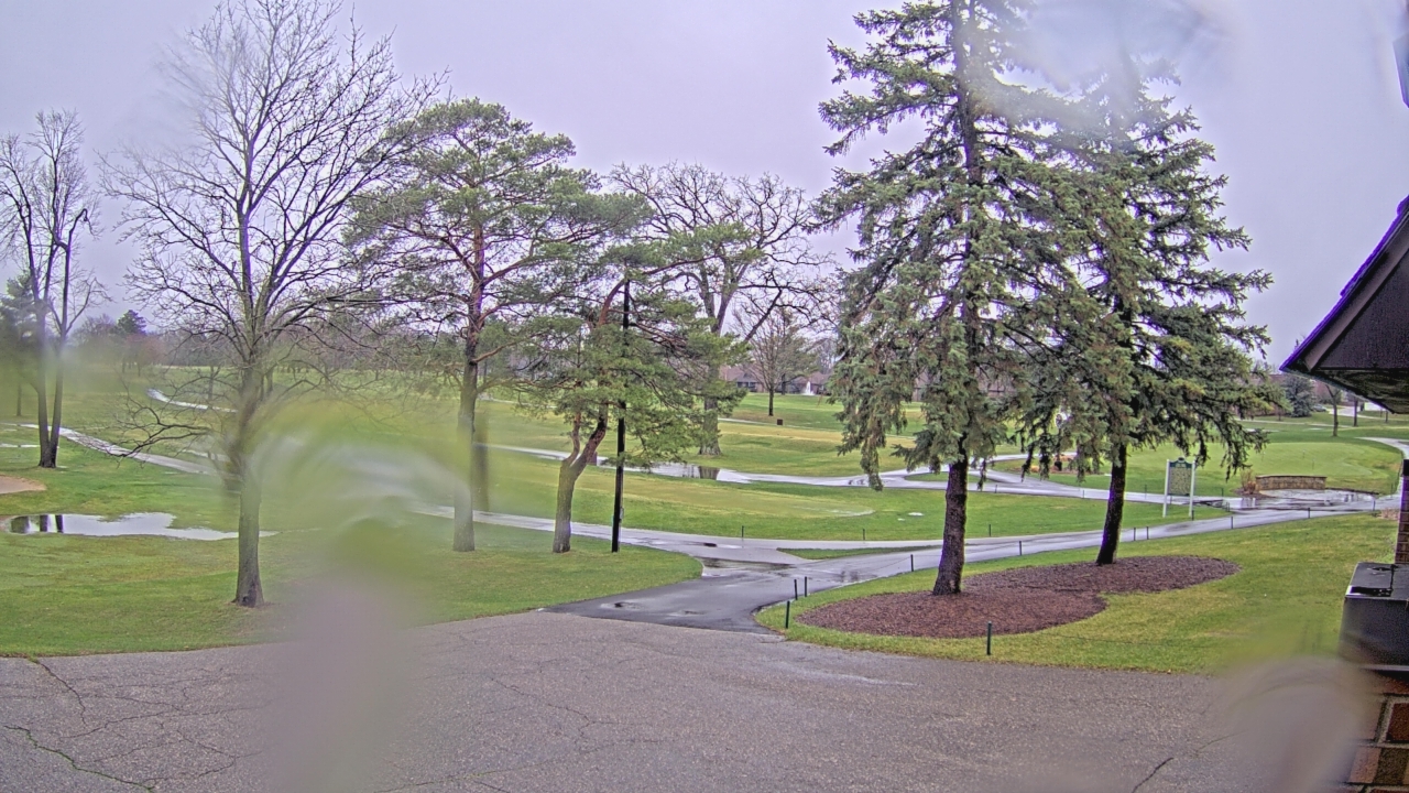 Thumbnail for current weather camera view from Warwick Hills Golf & Country Club in Grand Blanc Township, Michigan