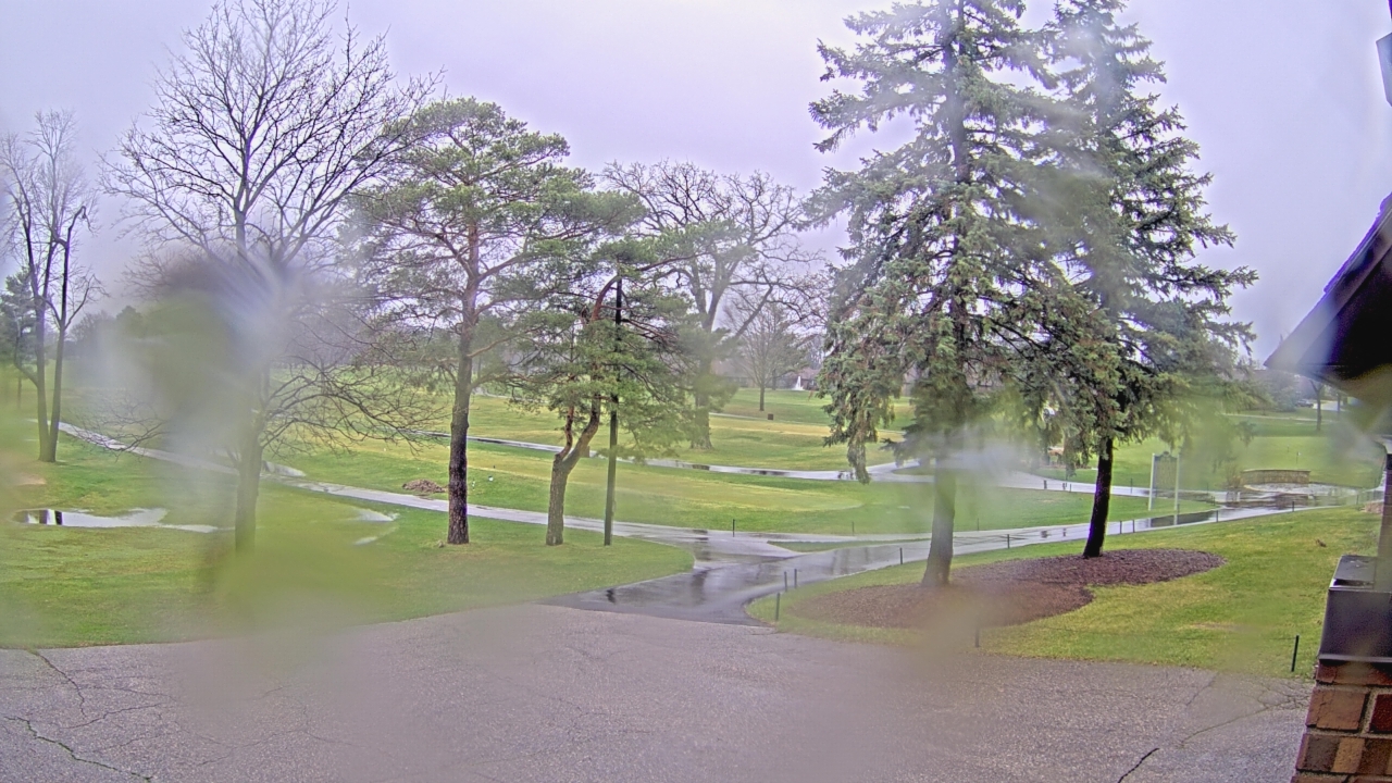 Thumbnail for current weather camera view from Warwick Hills Golf & Country Club in Grand Blanc Township, Michigan