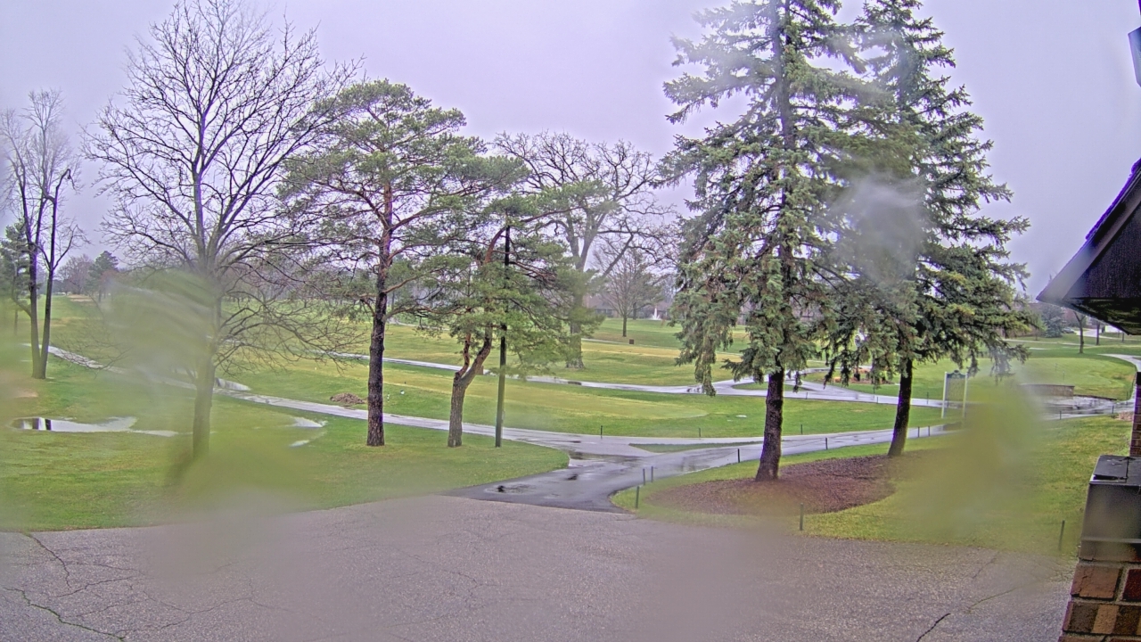 Thumbnail for current weather camera view from Warwick Hills Golf & Country Club in Grand Blanc Township, Michigan
