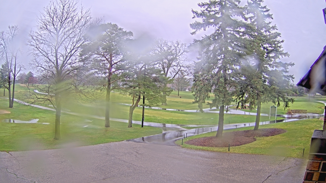 Thumbnail for current weather camera view from Warwick Hills Golf & Country Club in Grand Blanc Township, Michigan