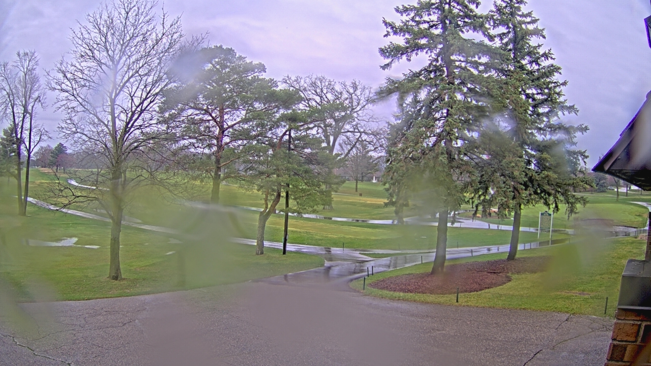 Thumbnail for current weather camera view from Warwick Hills Golf & Country Club in Grand Blanc Township, Michigan