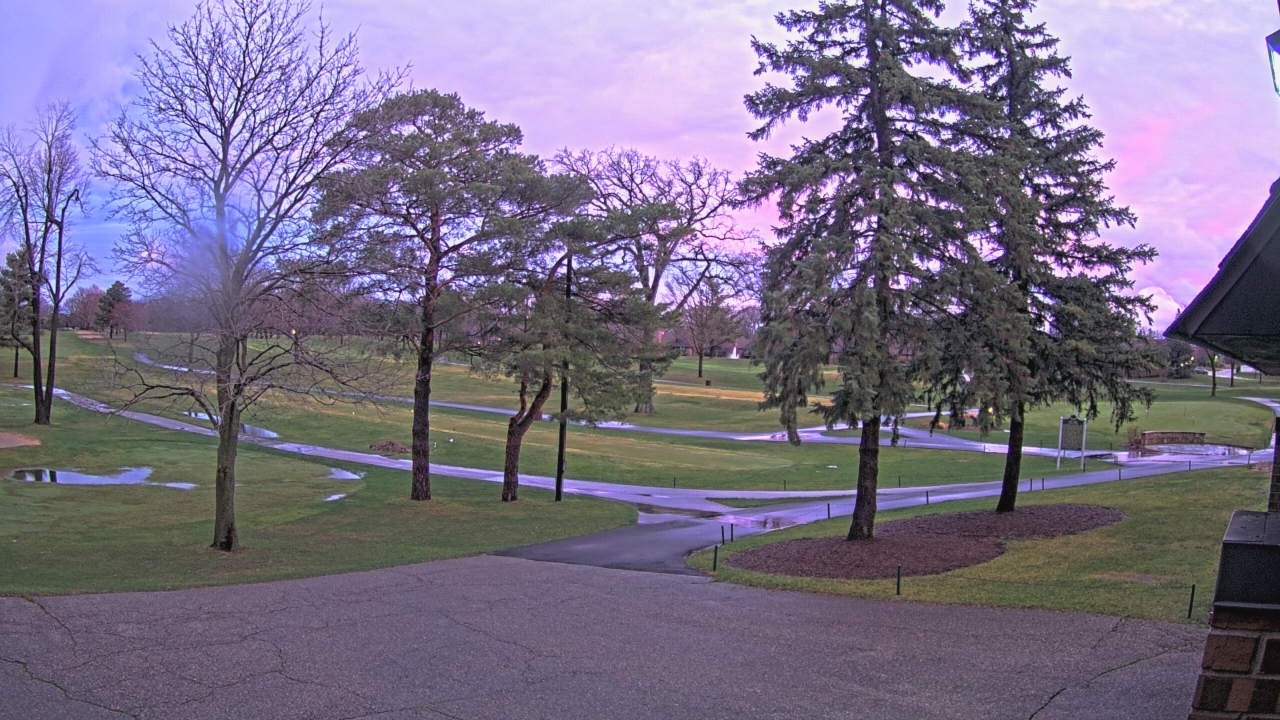 Thumbnail for current weather camera view from Warwick Hills Golf & Country Club in Grand Blanc Township, Michigan