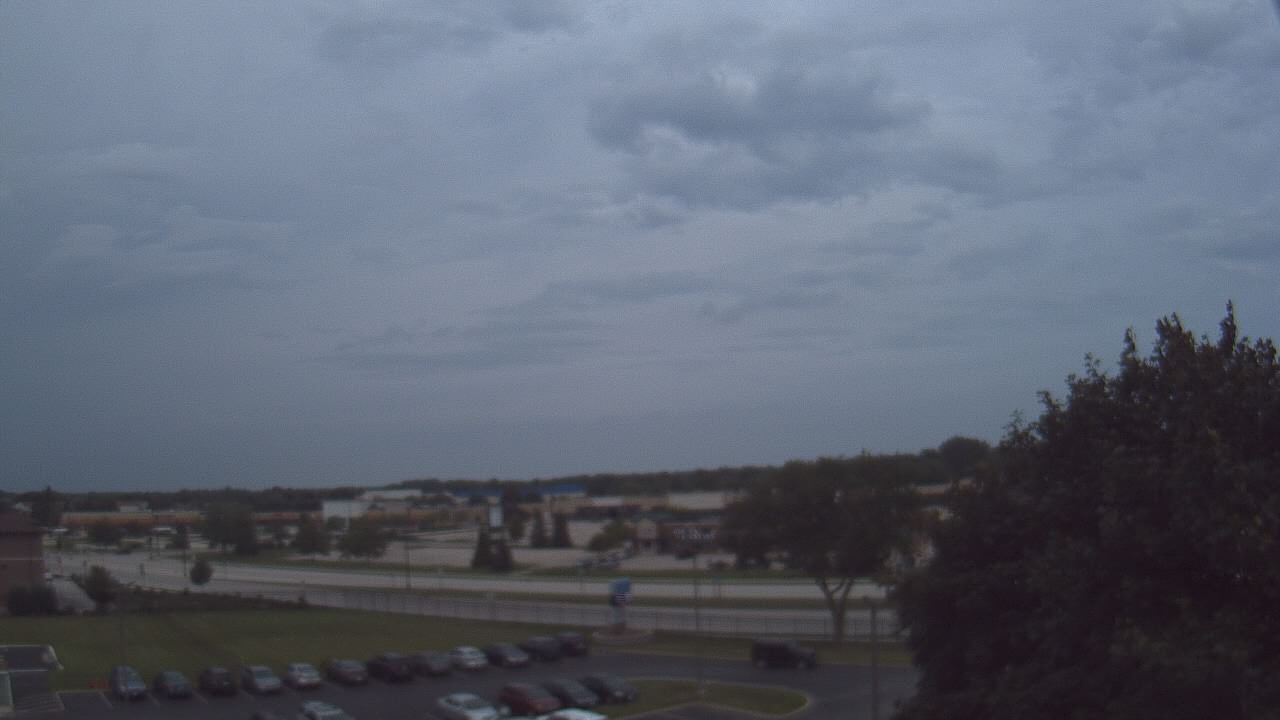 Thumbnail for current weather camera view from WITI-TV in Brown Deer, Wisconsin