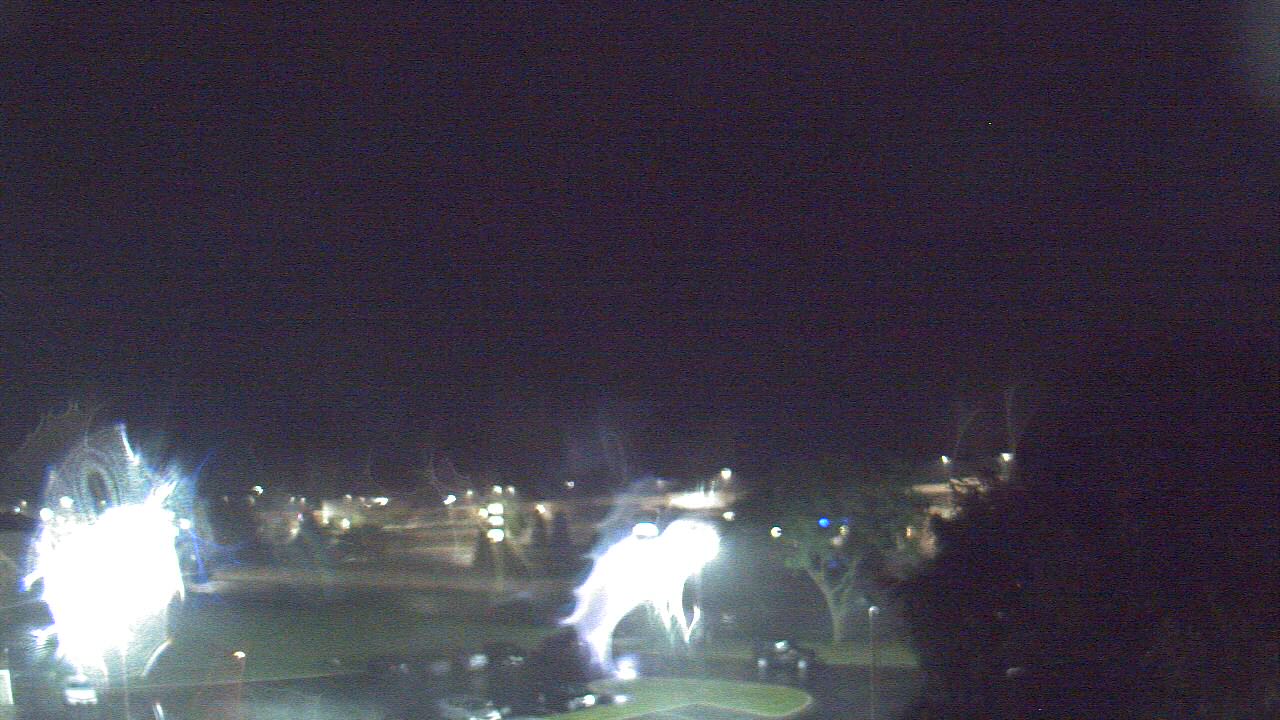 Thumbnail for current weather camera view from WITI-TV in Brown Deer, Wisconsin