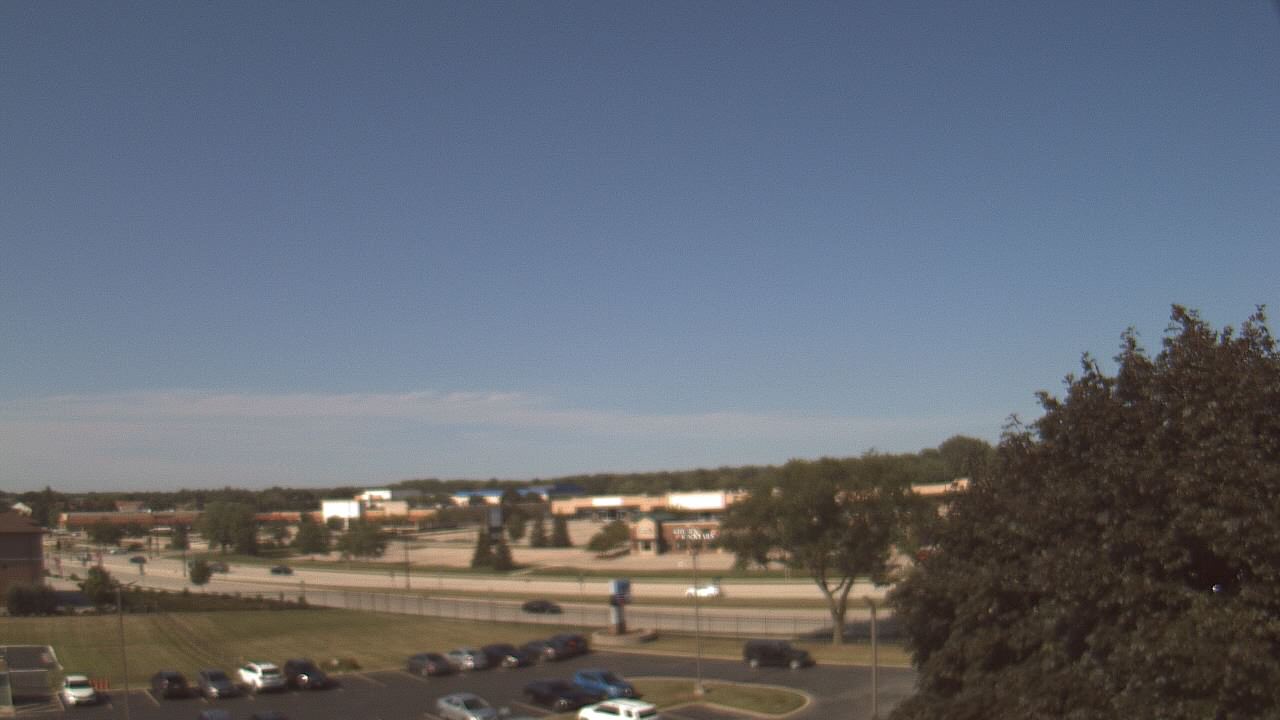 Thumbnail for current weather camera view from WITI-TV in Brown Deer, Wisconsin
