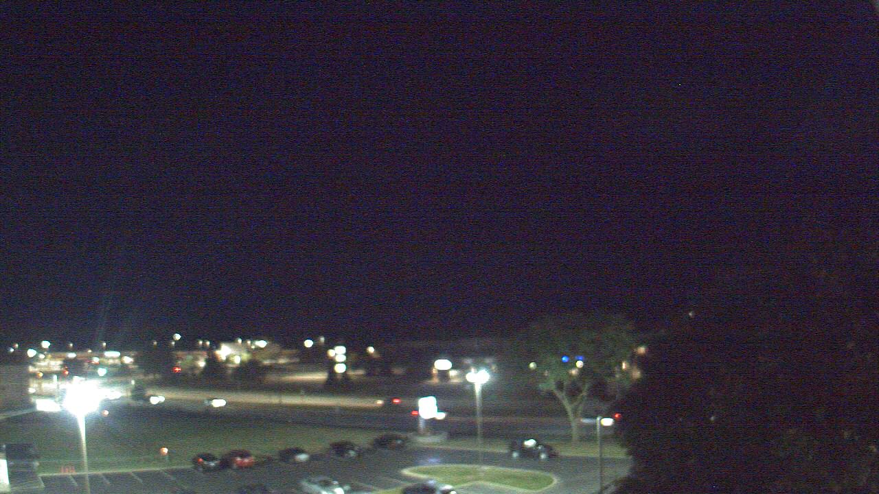 Thumbnail for current weather camera view from WITI-TV in Brown Deer, Wisconsin