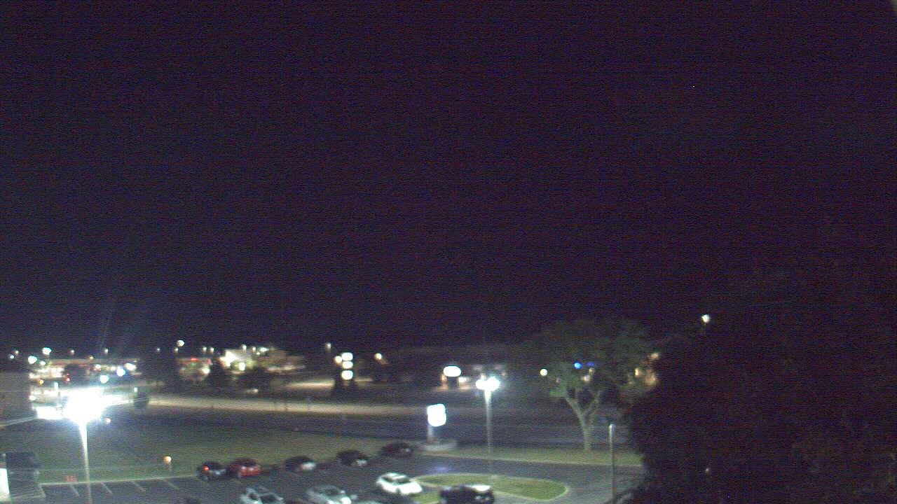 Thumbnail for current weather camera view from WITI-TV in Brown Deer, Wisconsin