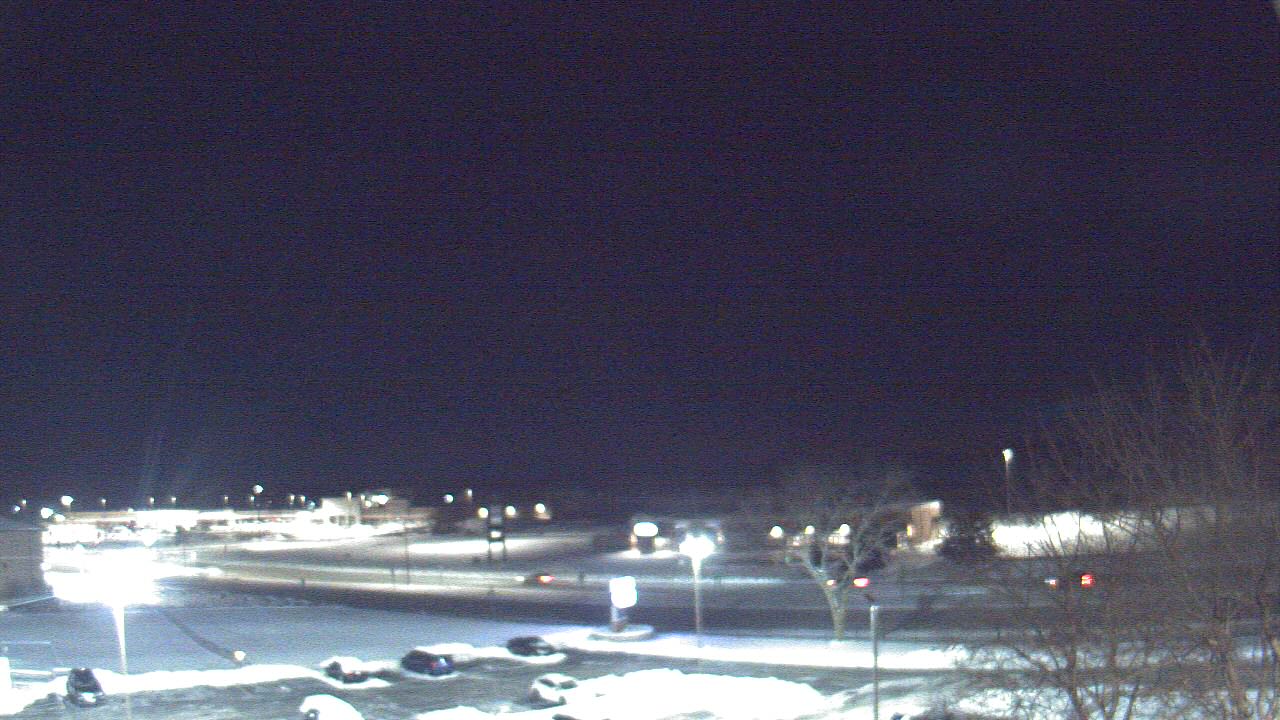 Thumbnail for current weather camera view from WITI-TV in Brown Deer, Wisconsin